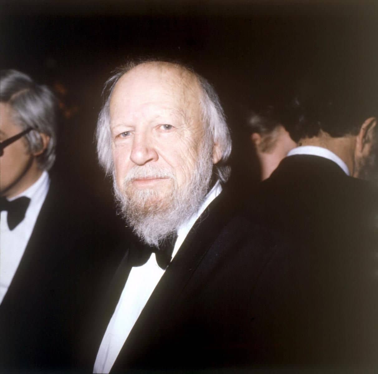 portræt af William Golding