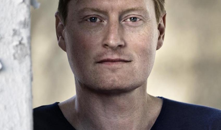 De la Motte, Anders forfatterweb